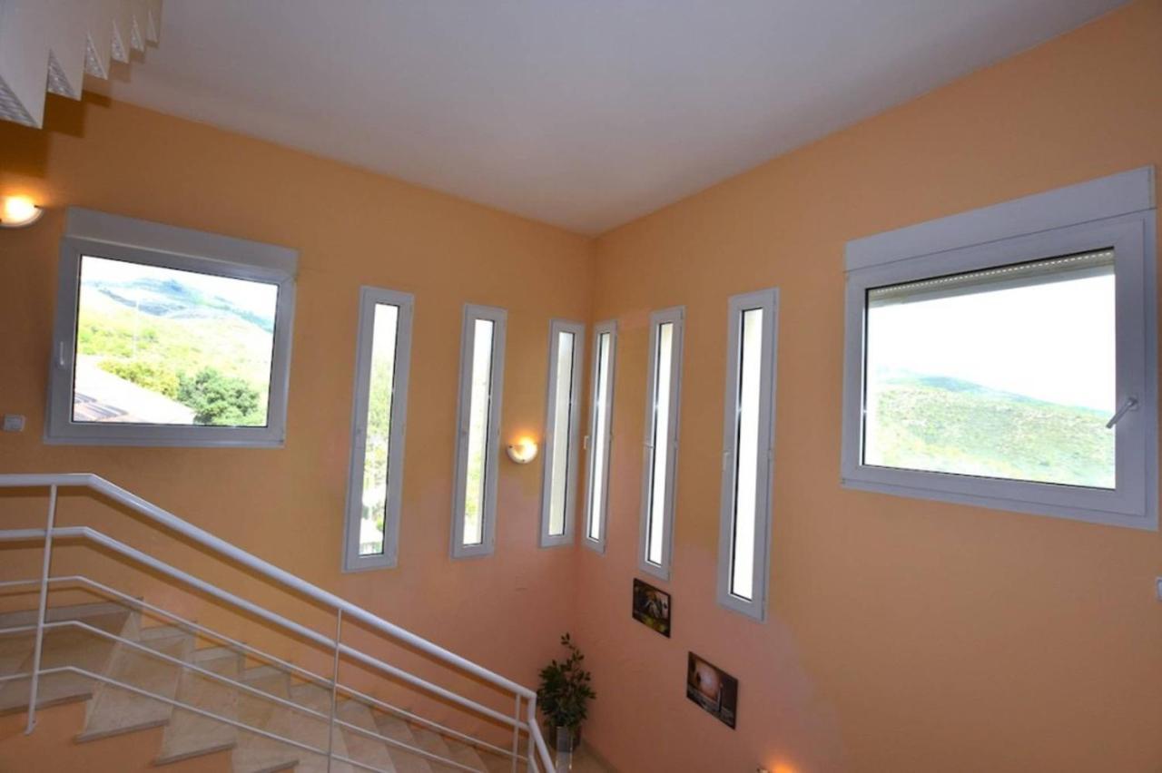Villa Torreta Of Gormaig, House With Swimming Pool Esterno foto